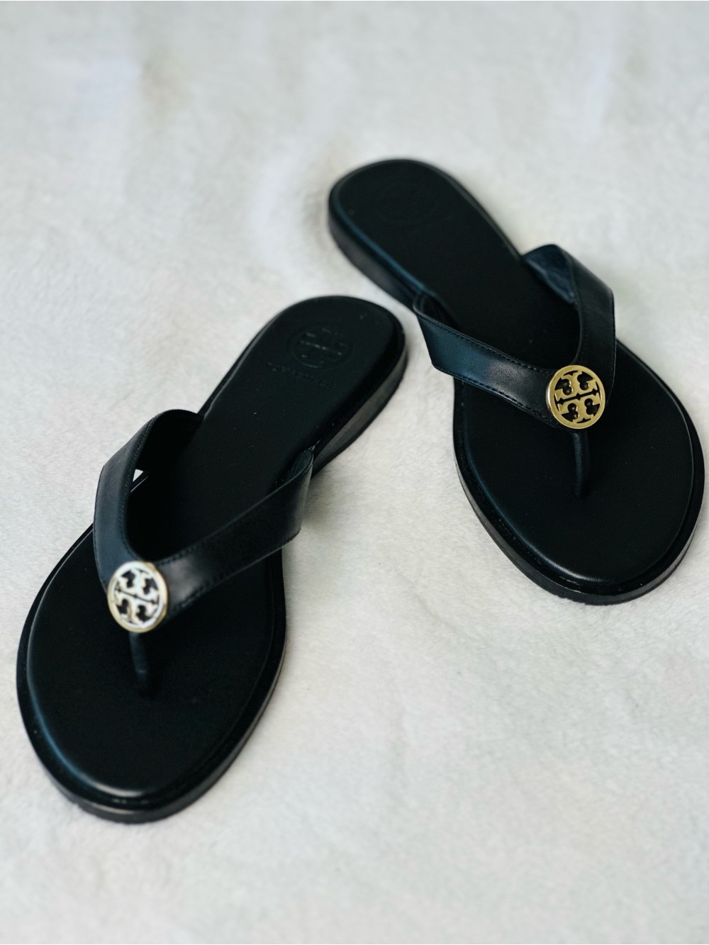 Tory Burch Benton Thong Sandals Calf Leather Size 6